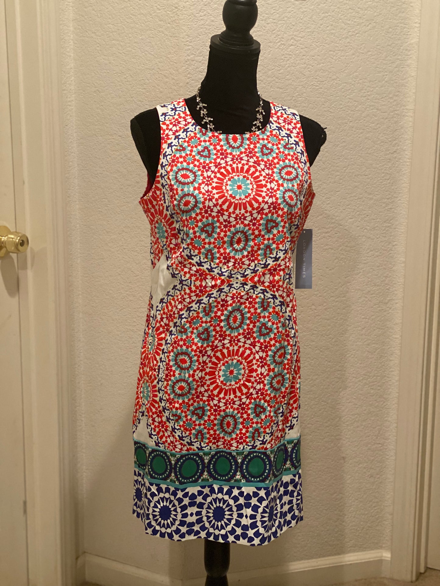 London Times Dress, US Size 8 - NEW