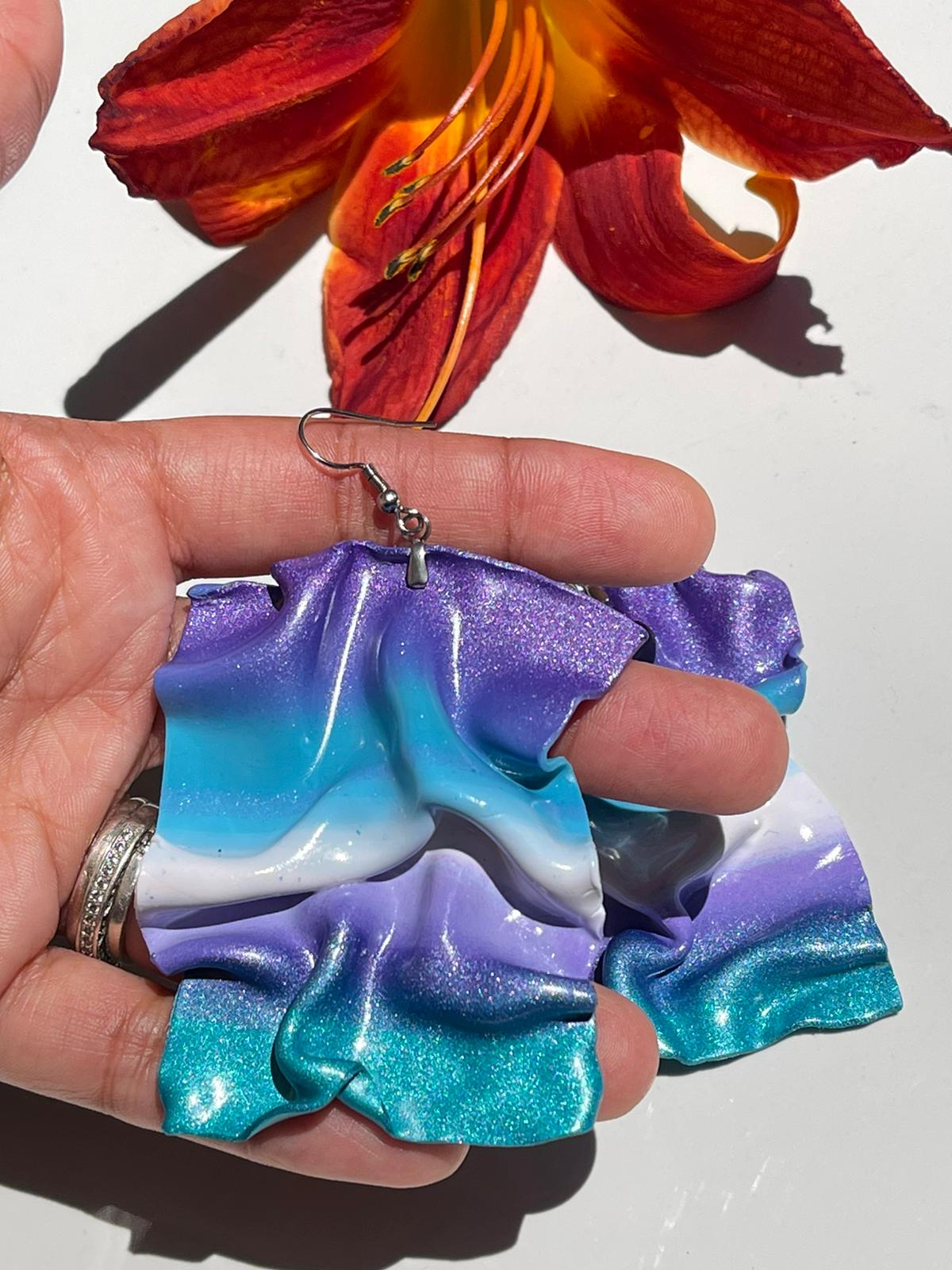 Hand Made Violet Blue White Small Drape Earrings