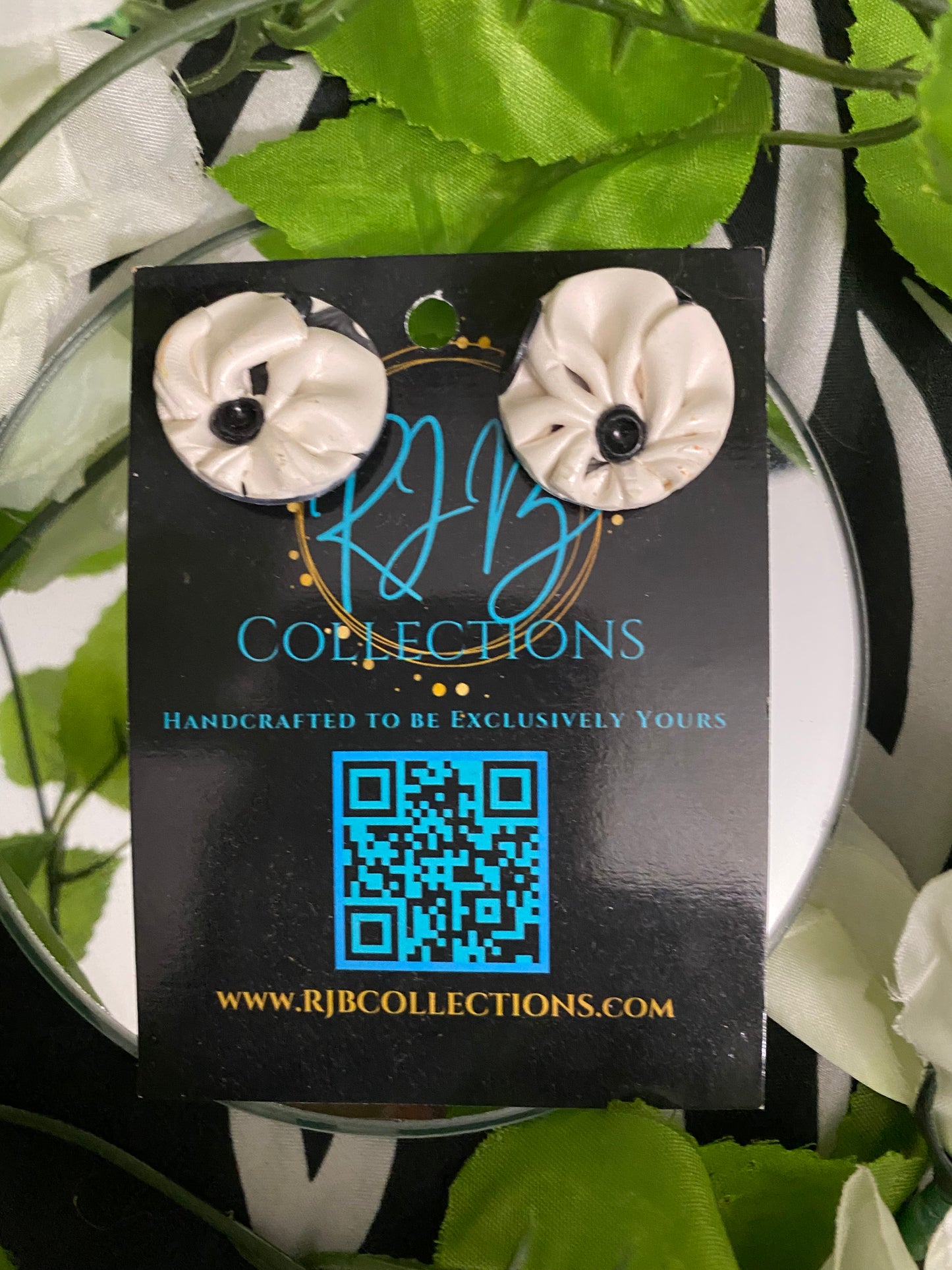 Handmade Black and White Floral Pierced Earrings
