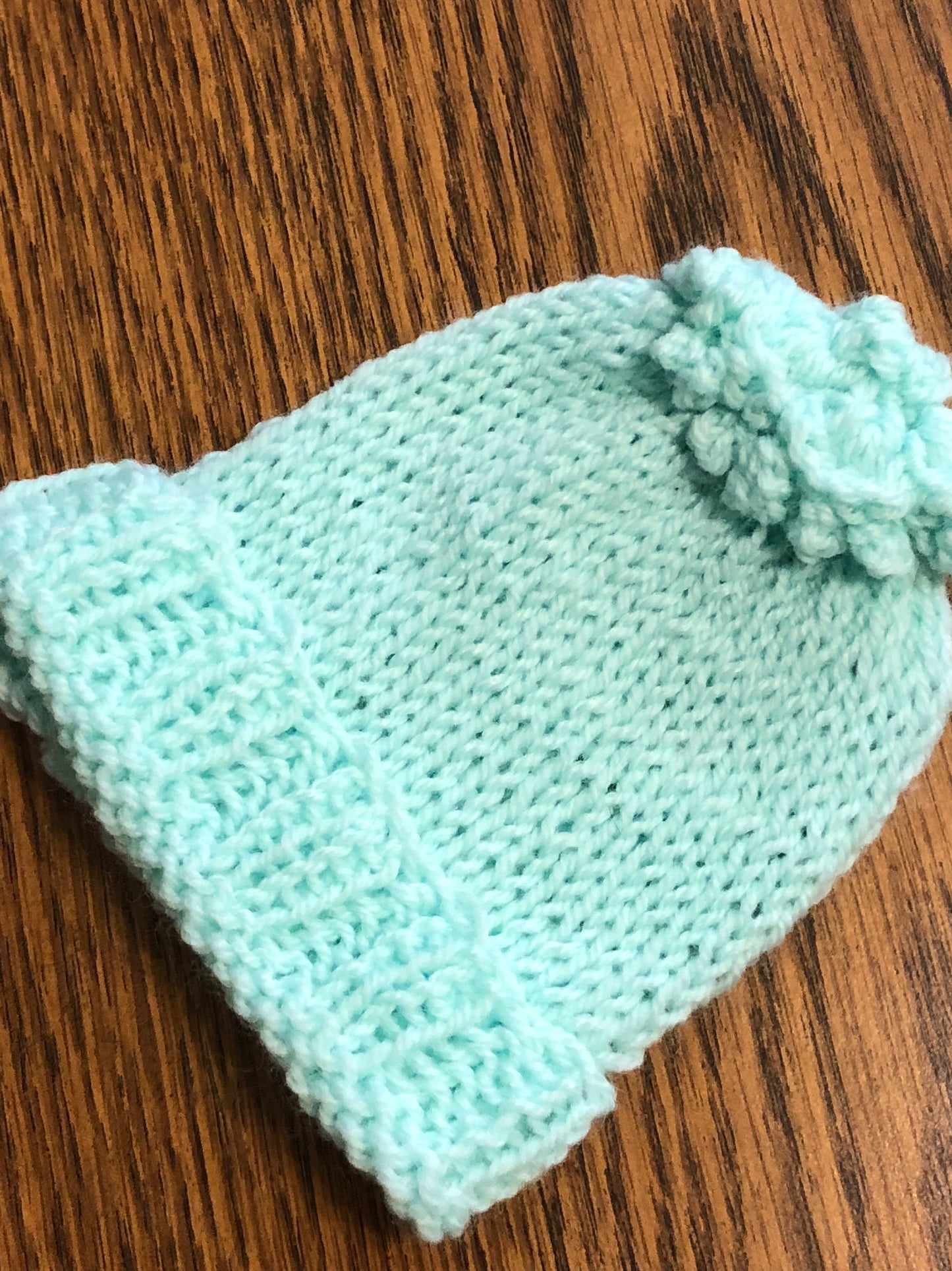 Brand New Hand Made New Born Baby Hats - 6 Patterns
