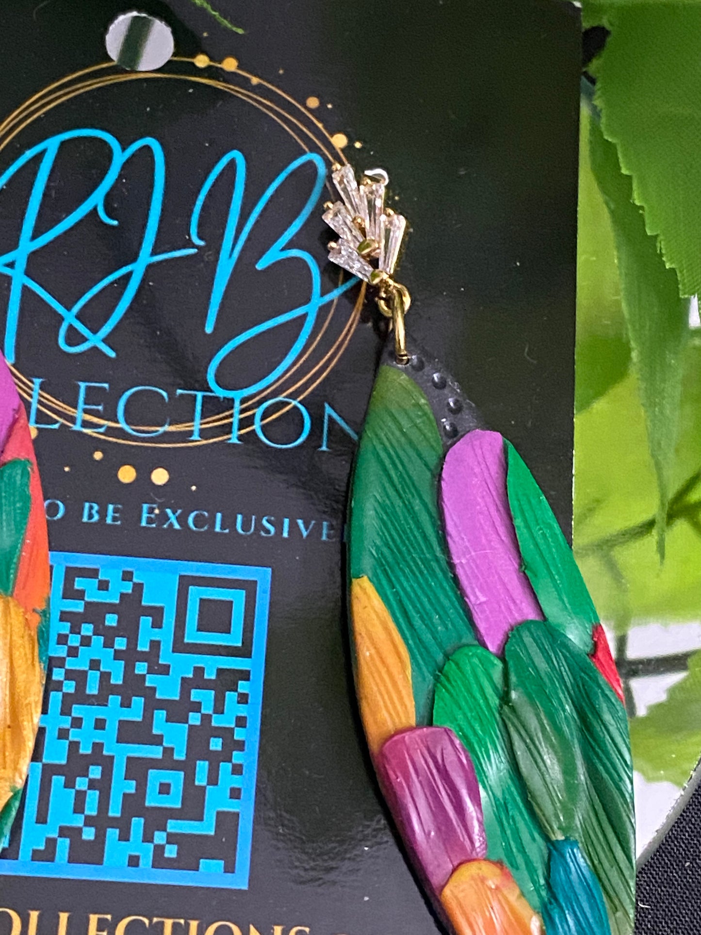 Hand Made Rhinestone Top Peacock Dangled Earrings
