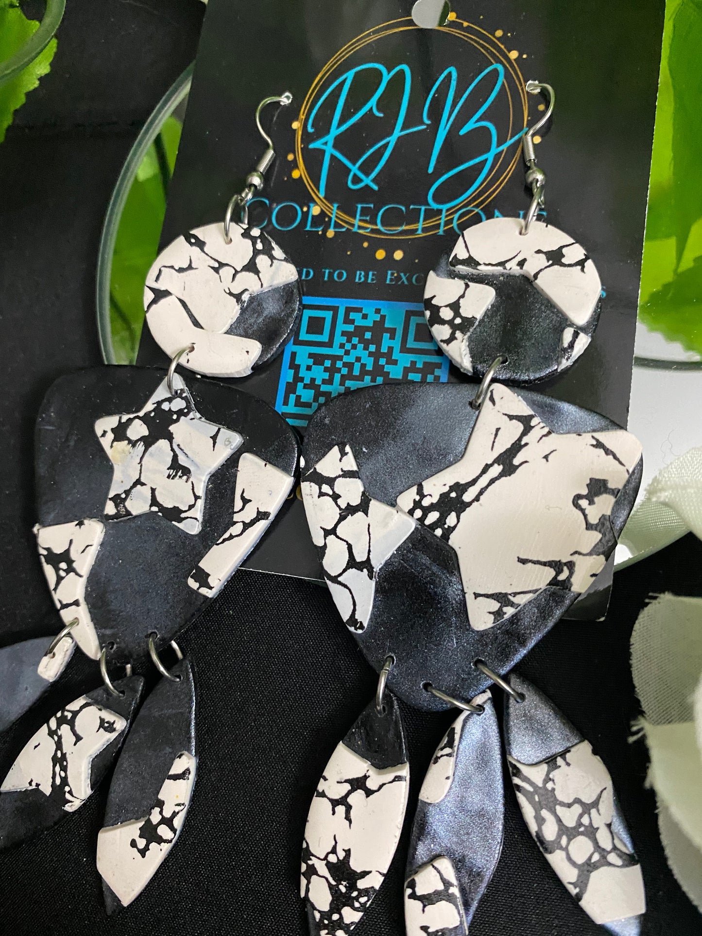 Hand Made Black and White Dangled Earrings