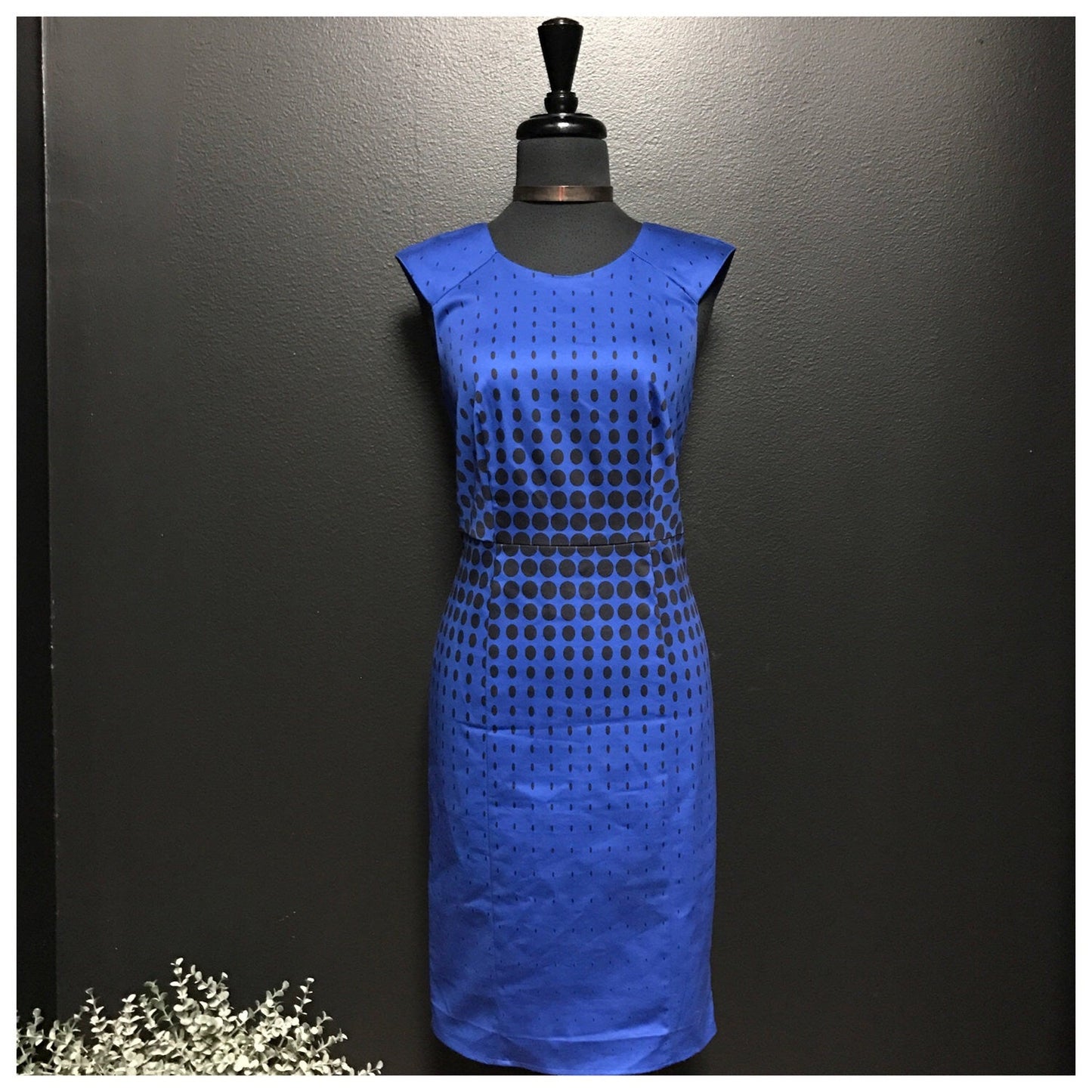 Liz Claiborne Cocktail Dress, Size 4 - Gently Used