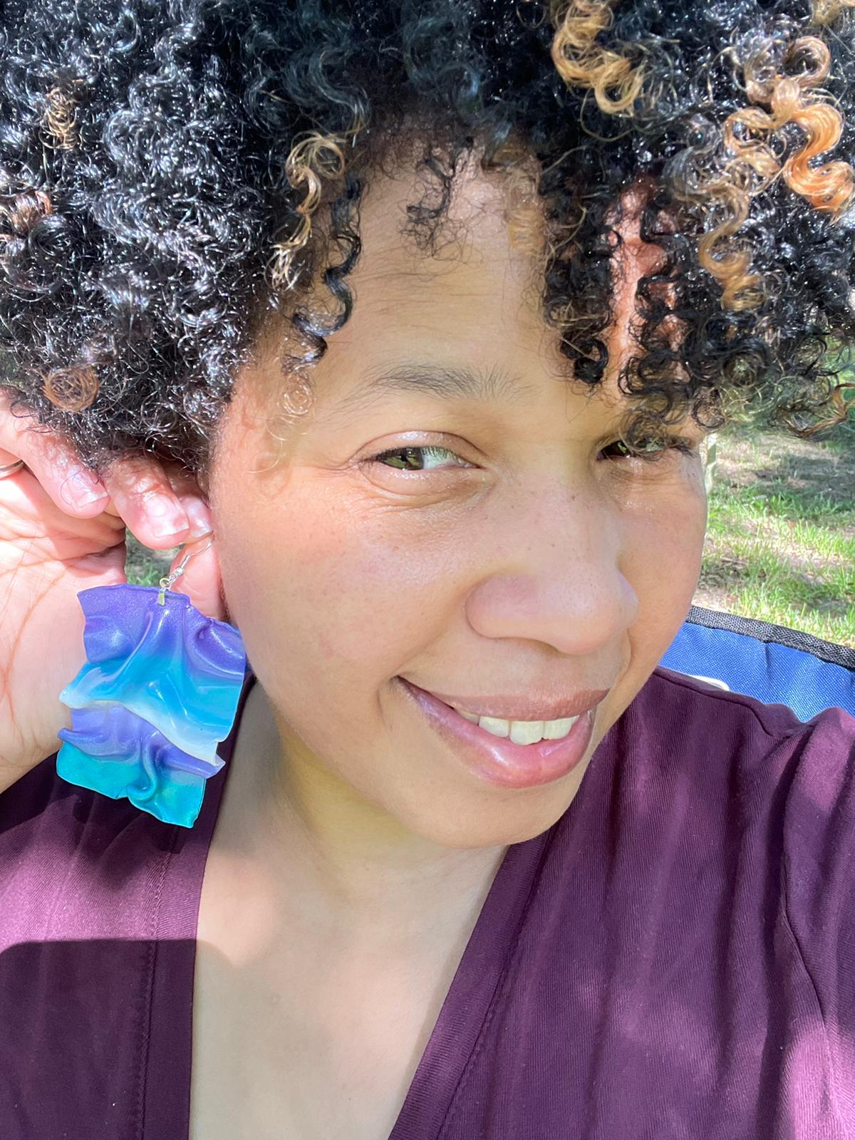 Hand Made Violet Blue White Small Drape Earrings