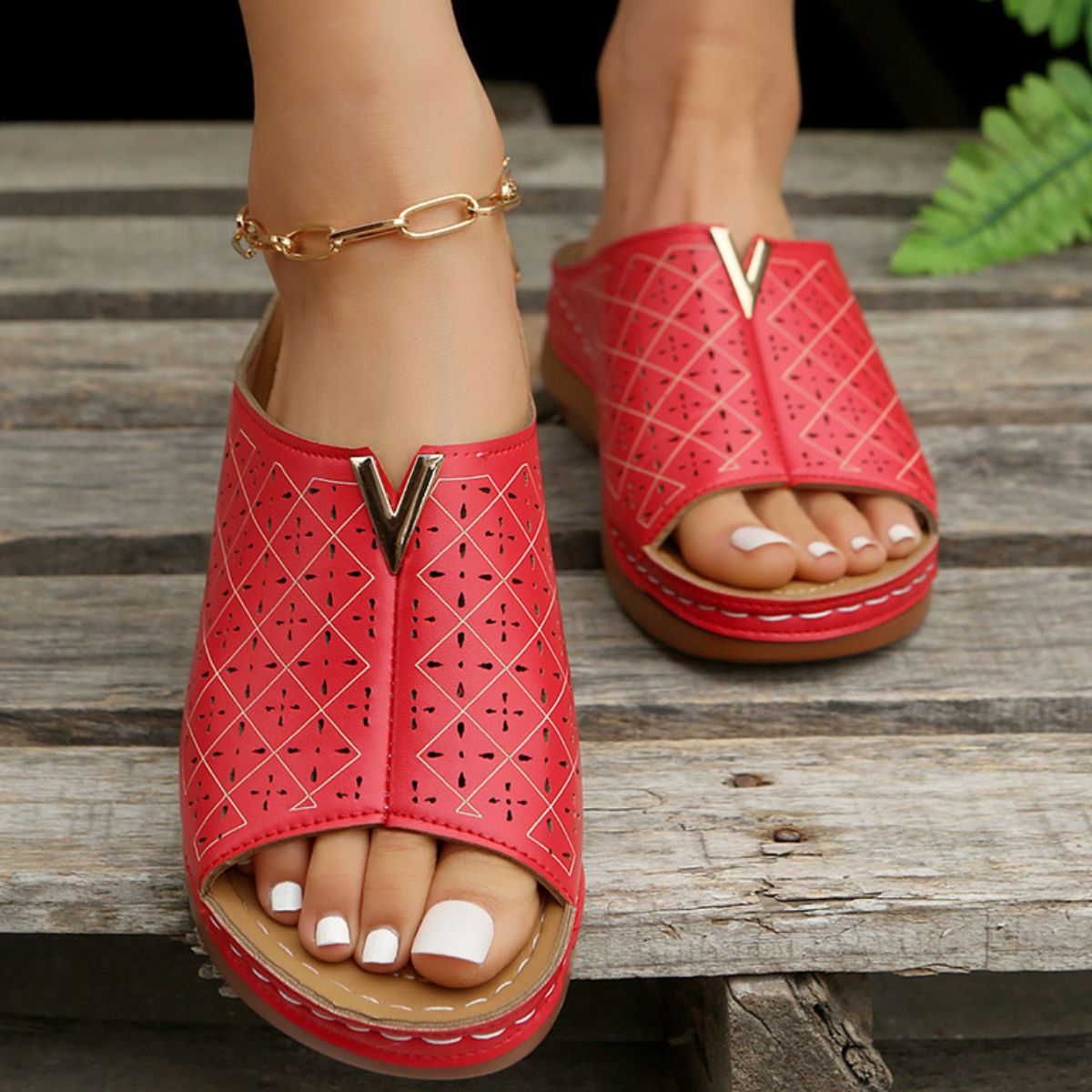 Uylee's Boutique Flat Shoes