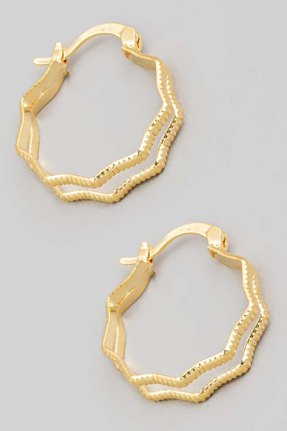 Fame Double Wavy Pincatch Hoop Gold Earrings