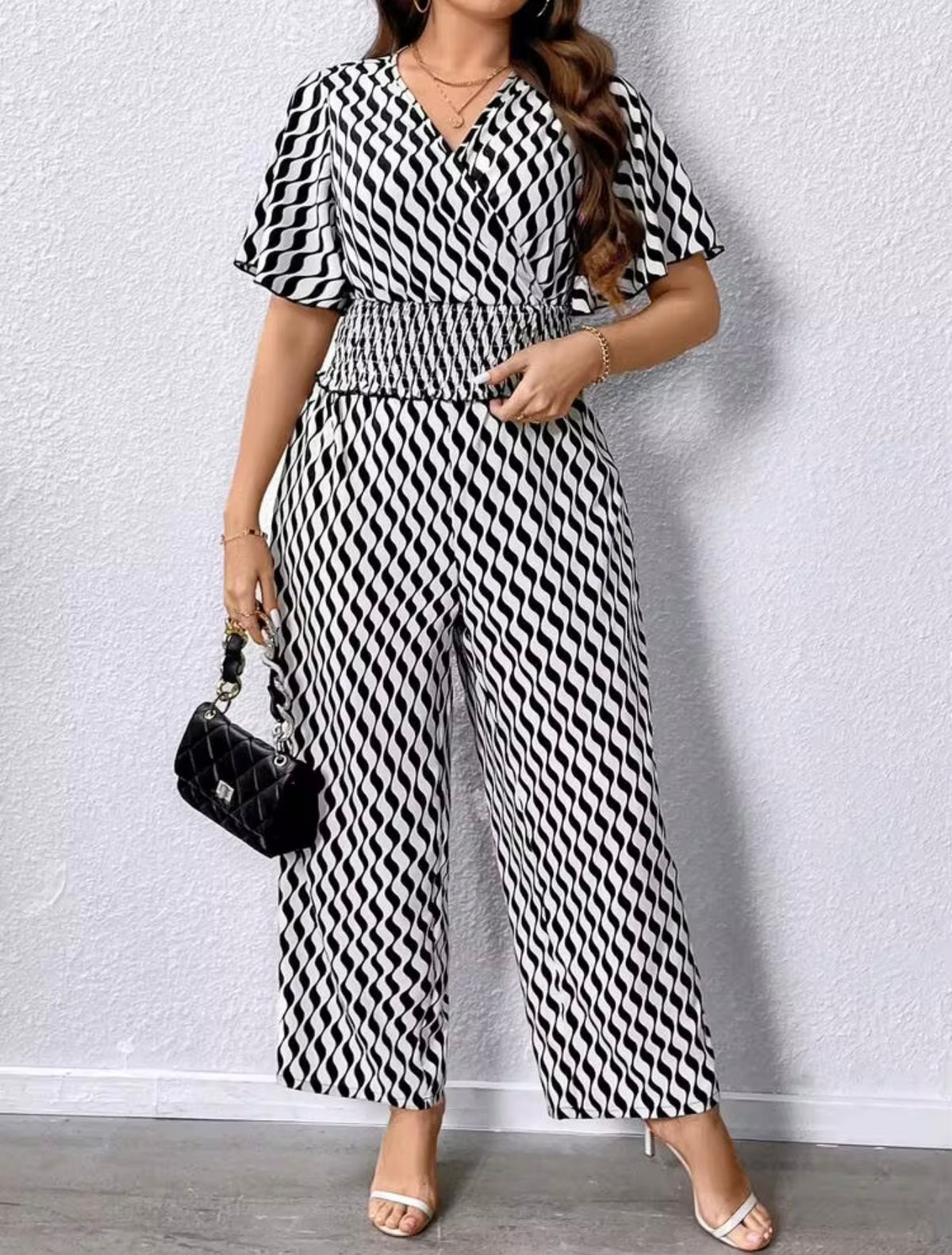 Plus Size Wave Pattern Printed Shirred Wrap Top And Pants Two-Piece Set, 2X (US 16)