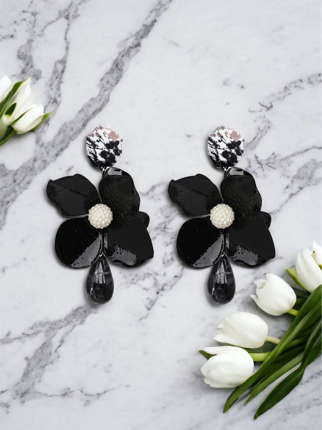 Bloosm Flower and Teardrop Resin Dangle Earrings