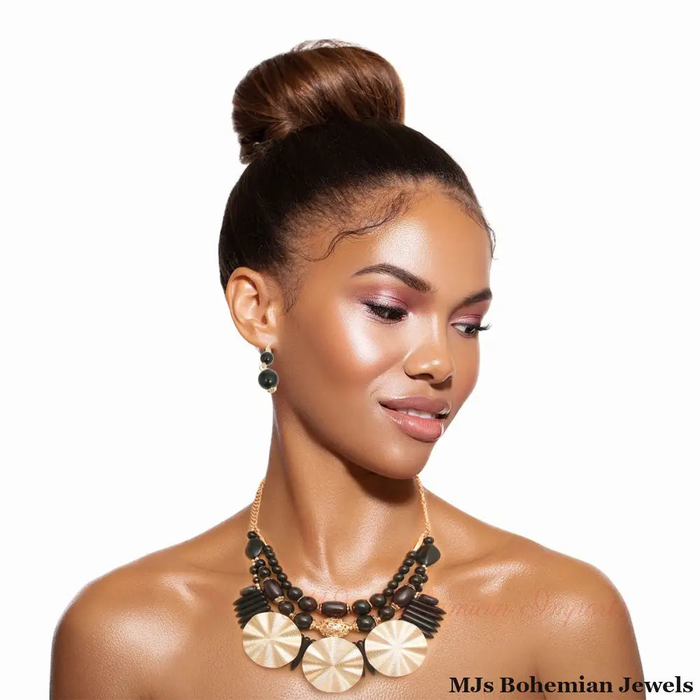 Black Acrylic Bead and Gold Set