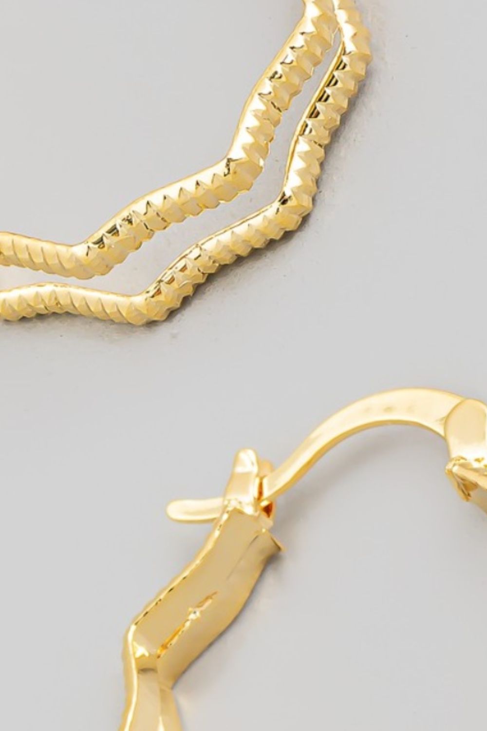 Fame Double Wavy Pincatch Hoop Gold Earrings