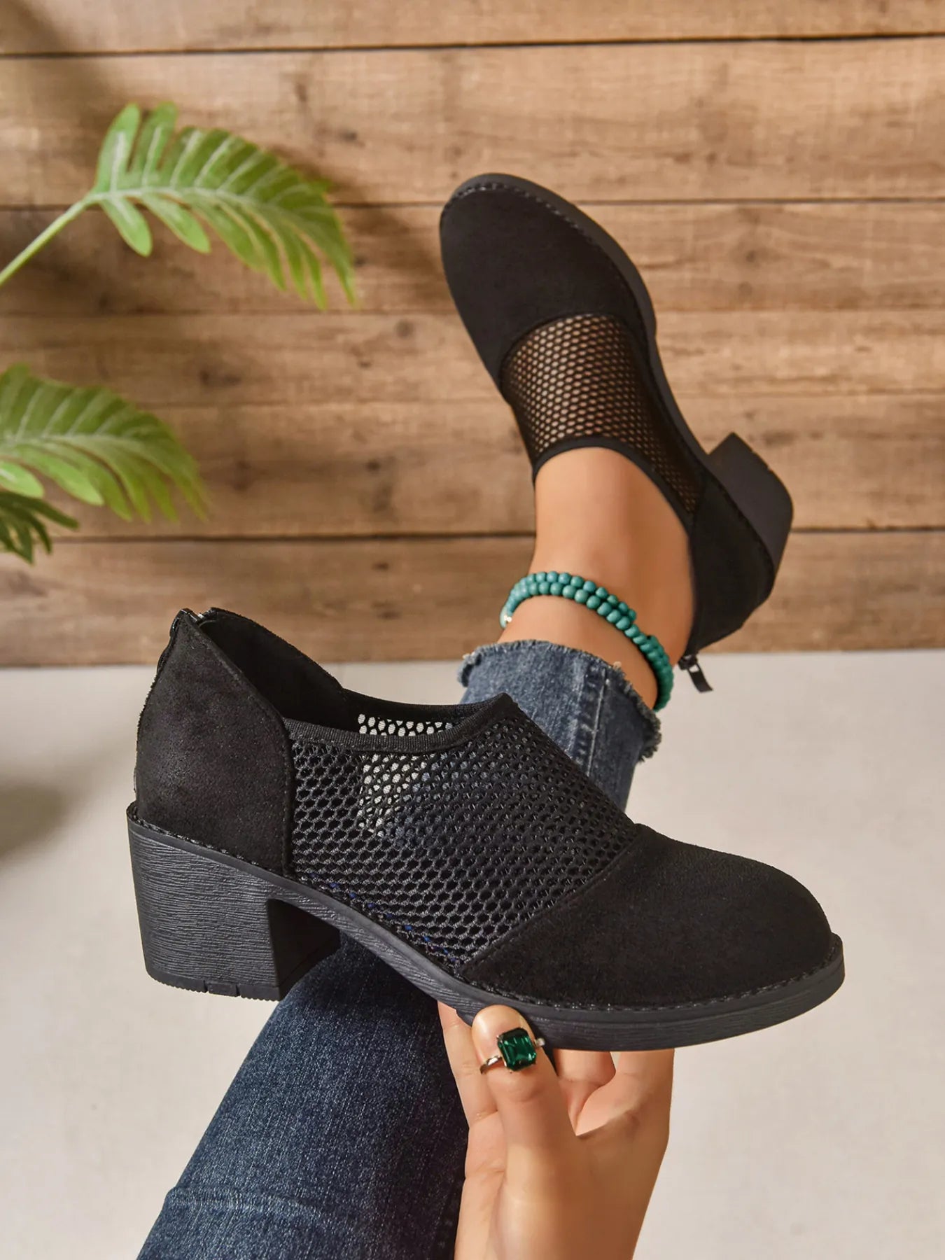 f72d4df2a3cc4551974d5a8bf3e9d0a3-Max-Origin