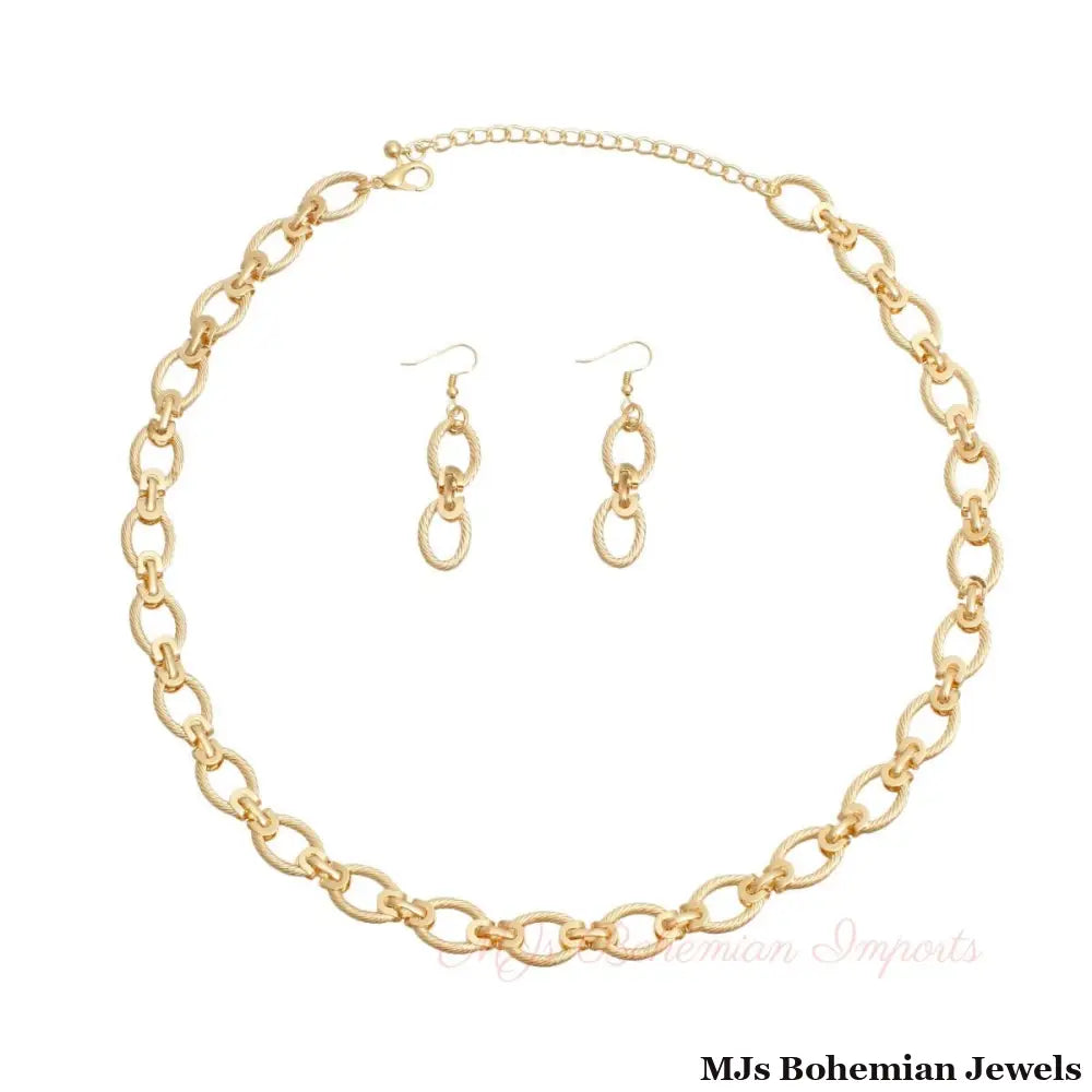 Twisted Oval Gold Metal Chain Set