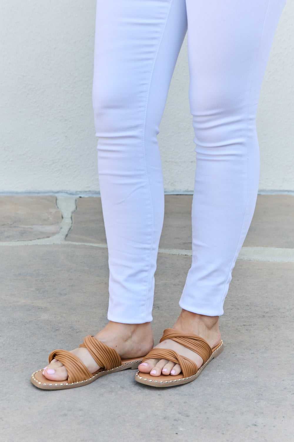 Uylee’s Boutique  Summertime Fine Double Strap Twist Sandals