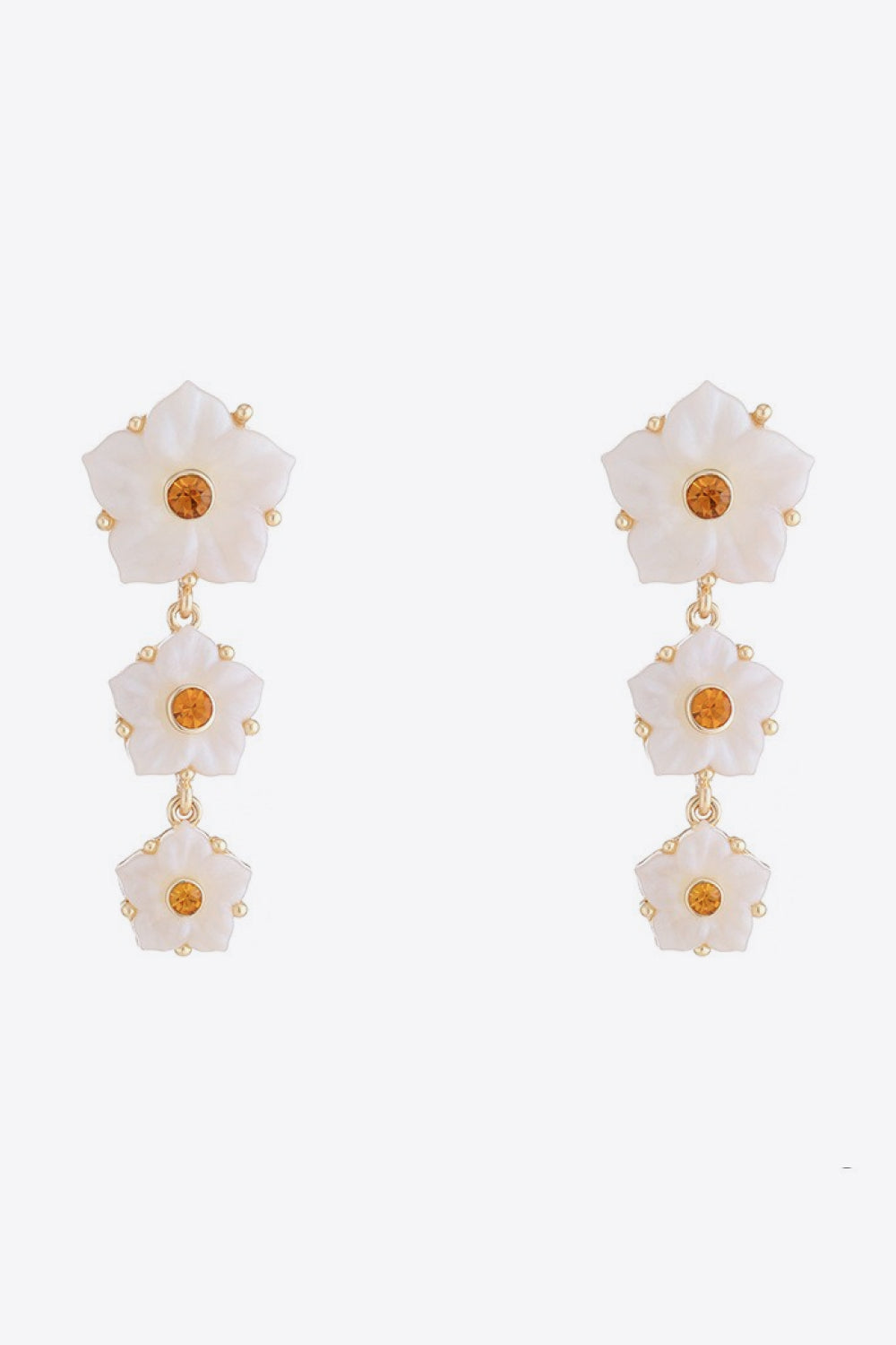 Uylees Boutique Contrast Resin Flower Earrings