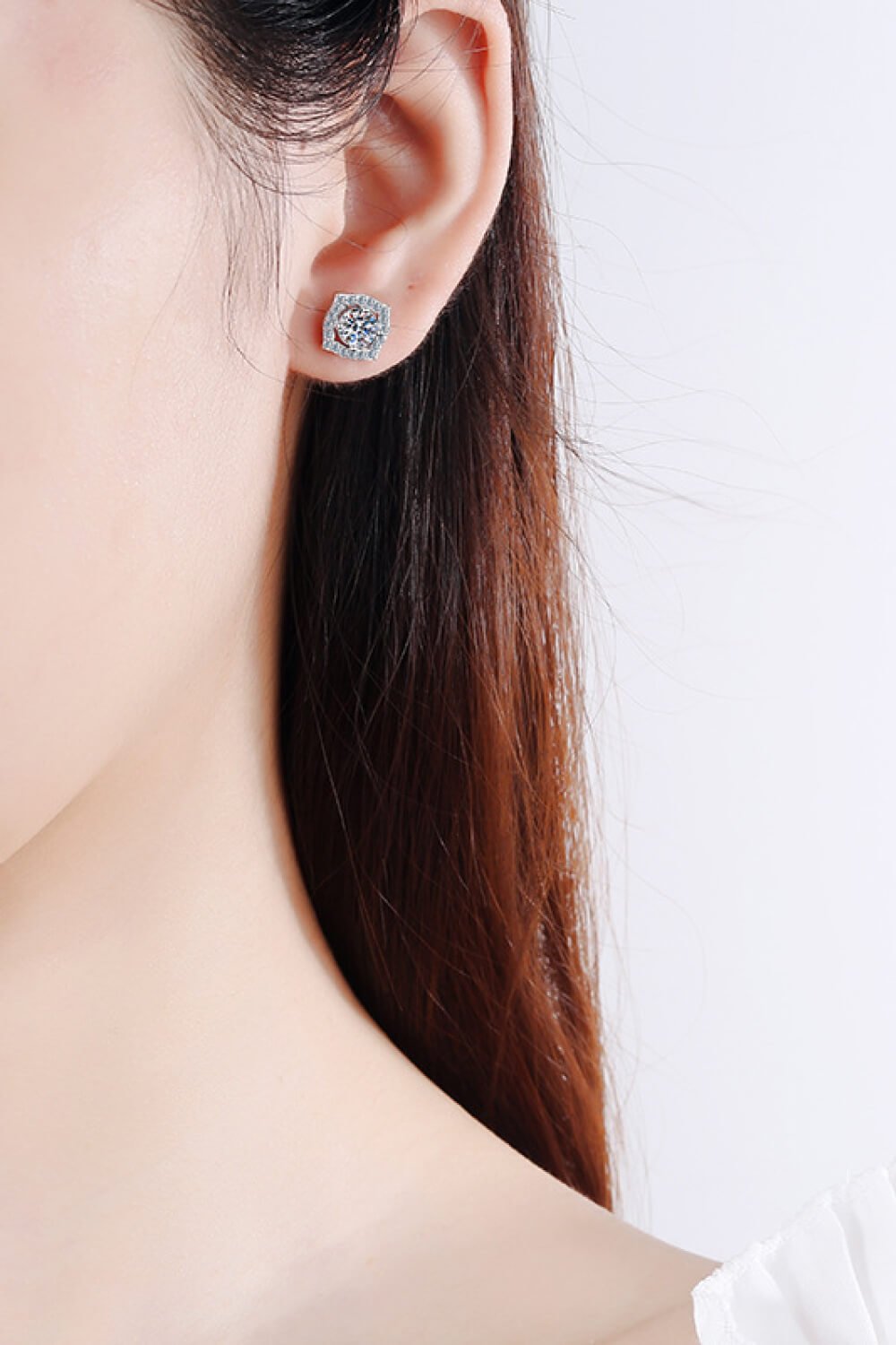 1 Carat Moissanite Geometric Stud Earrings - Uylee's Boutique