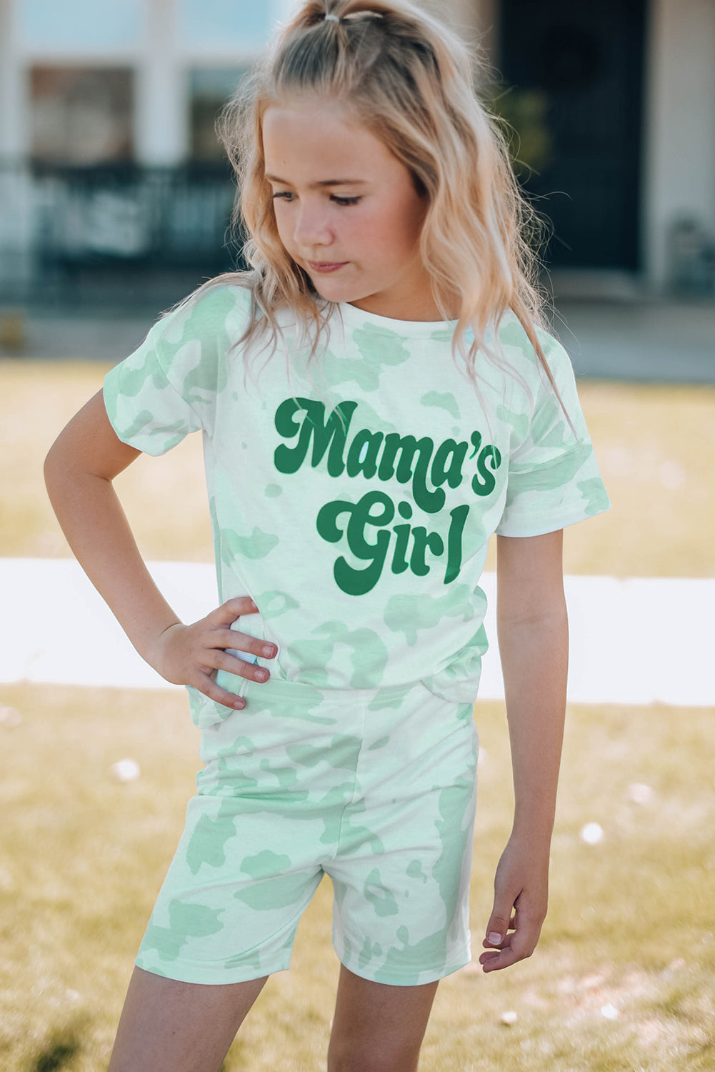 Girls Printed Letter Graphic Lounge Set (Mommy and Me Set)