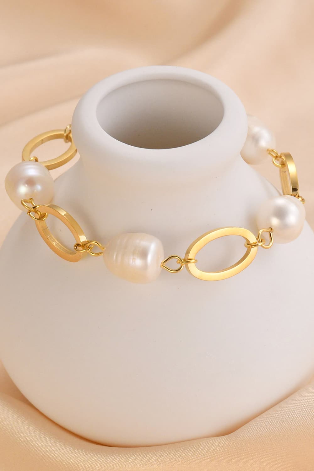 14K Gold-plated Lobster Closure Freshwater Pearl Bracelet - Uylee's Boutique