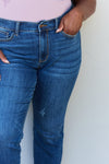 Jeans Relax Fit Judy Blue Aila Short Full Size Mid Rise Cropped