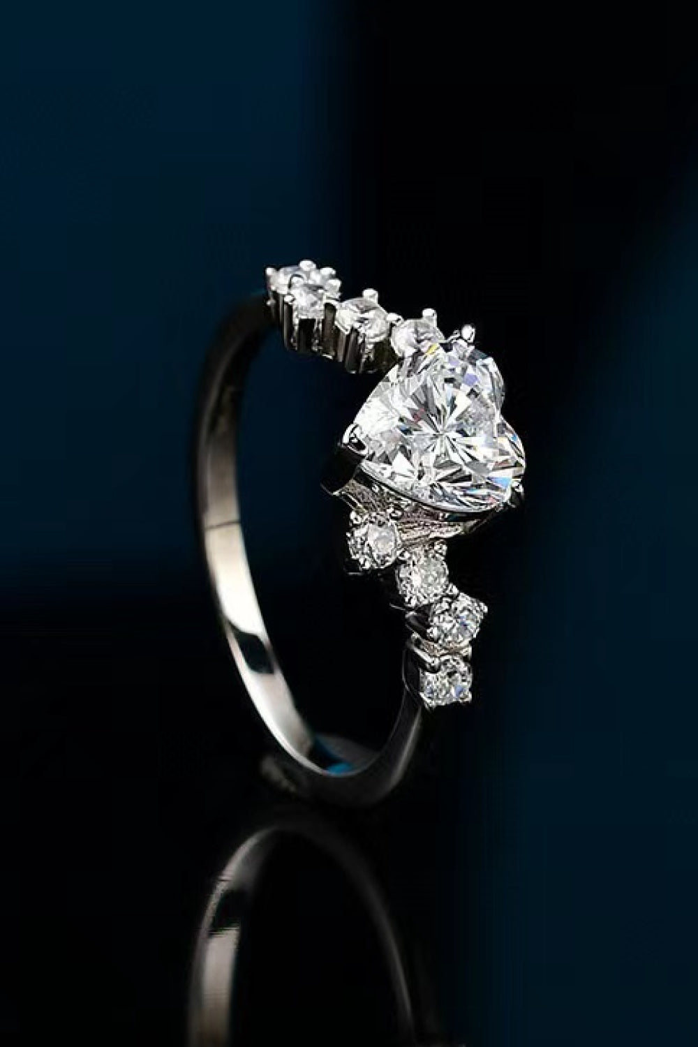 Uylee’s Boutique 1 Carat Moissanite Heart 925 Sterling Silver Ring