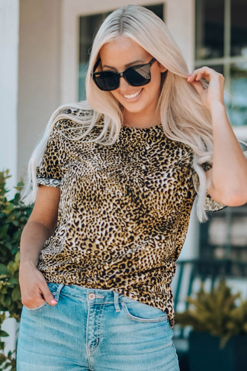 Uylee’s Boutique Women Leopard Short Flounce Sleeve Tee (Mommy and Me Top)