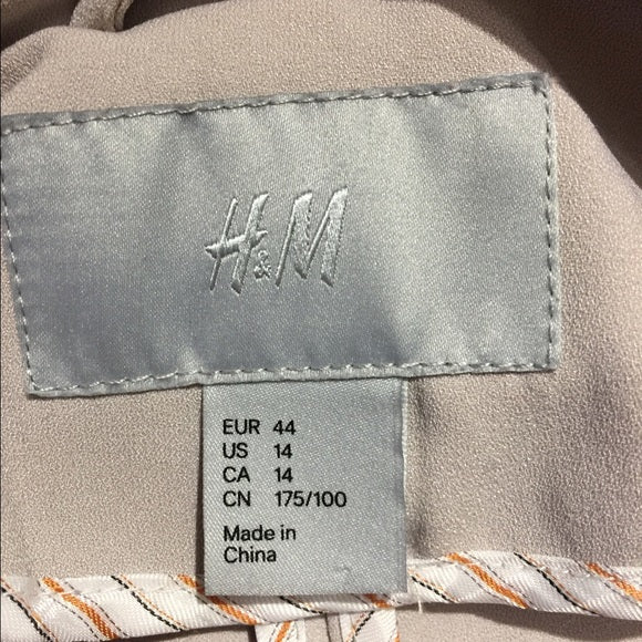H&M Brand Ladies Cardigan / Bolero, Size US 14 - Gently Used