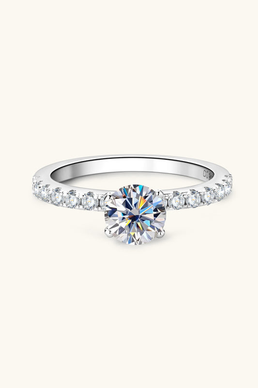 Uylees Boutique Moissanite Platinum-Plated Side Stone Ring