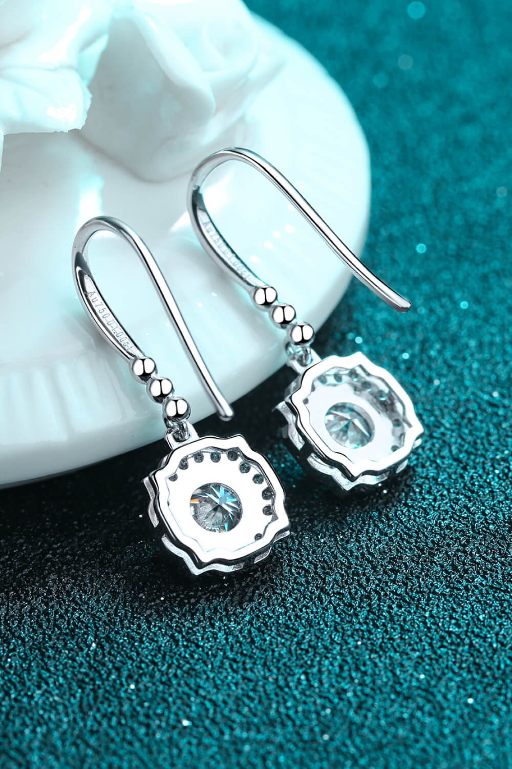 925 Sterling Silver Moissanite Hook Earrings - Uylee's Boutique