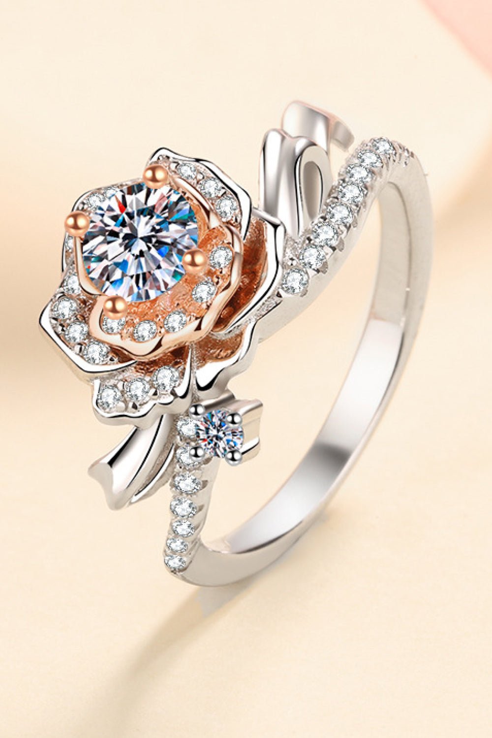 925 Sterling Silver Rose-Shaped Moissanite Ring - Uylee's Boutique