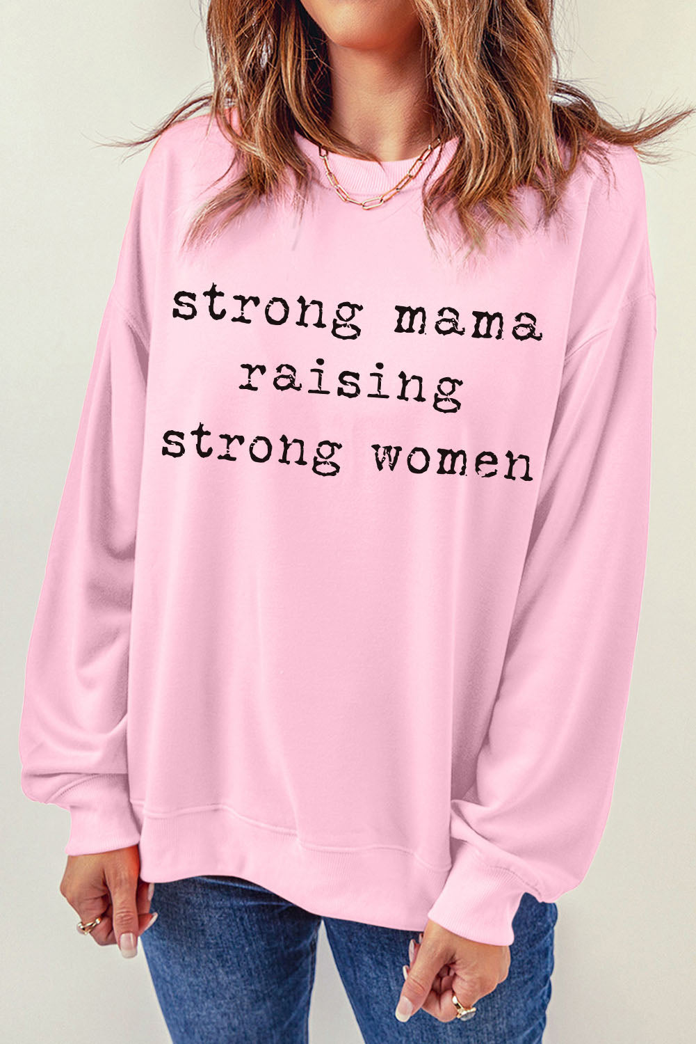 STRONG MAMA RAISING STRONG Women グラフィック スウェットシャツ