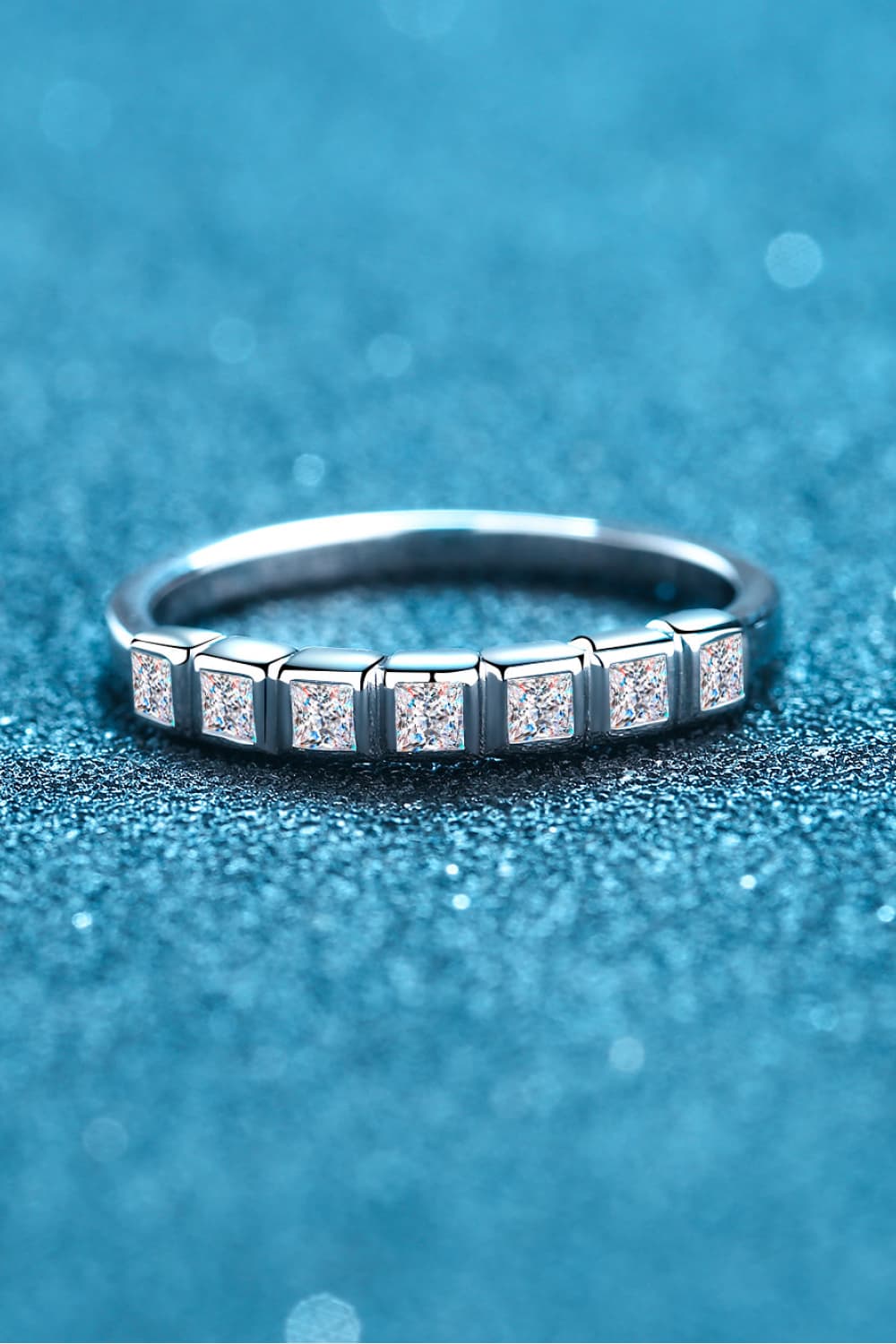 Uylees Boutique Moissanite Rhodium-Plated Half-Eternity Ring