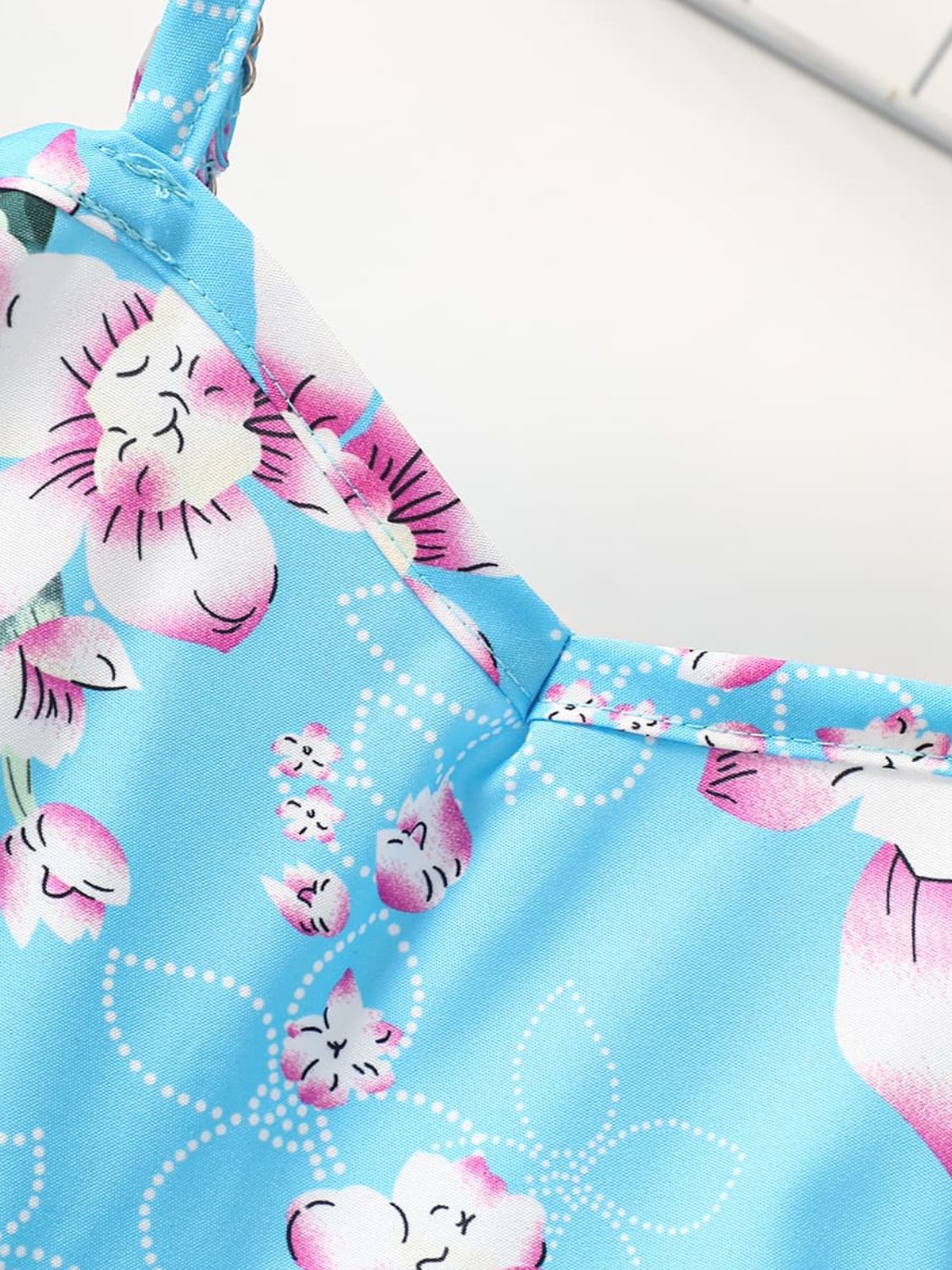Uylee's Boutique Girls Floral Cold-Shoulder Flutter Sleeve Dress