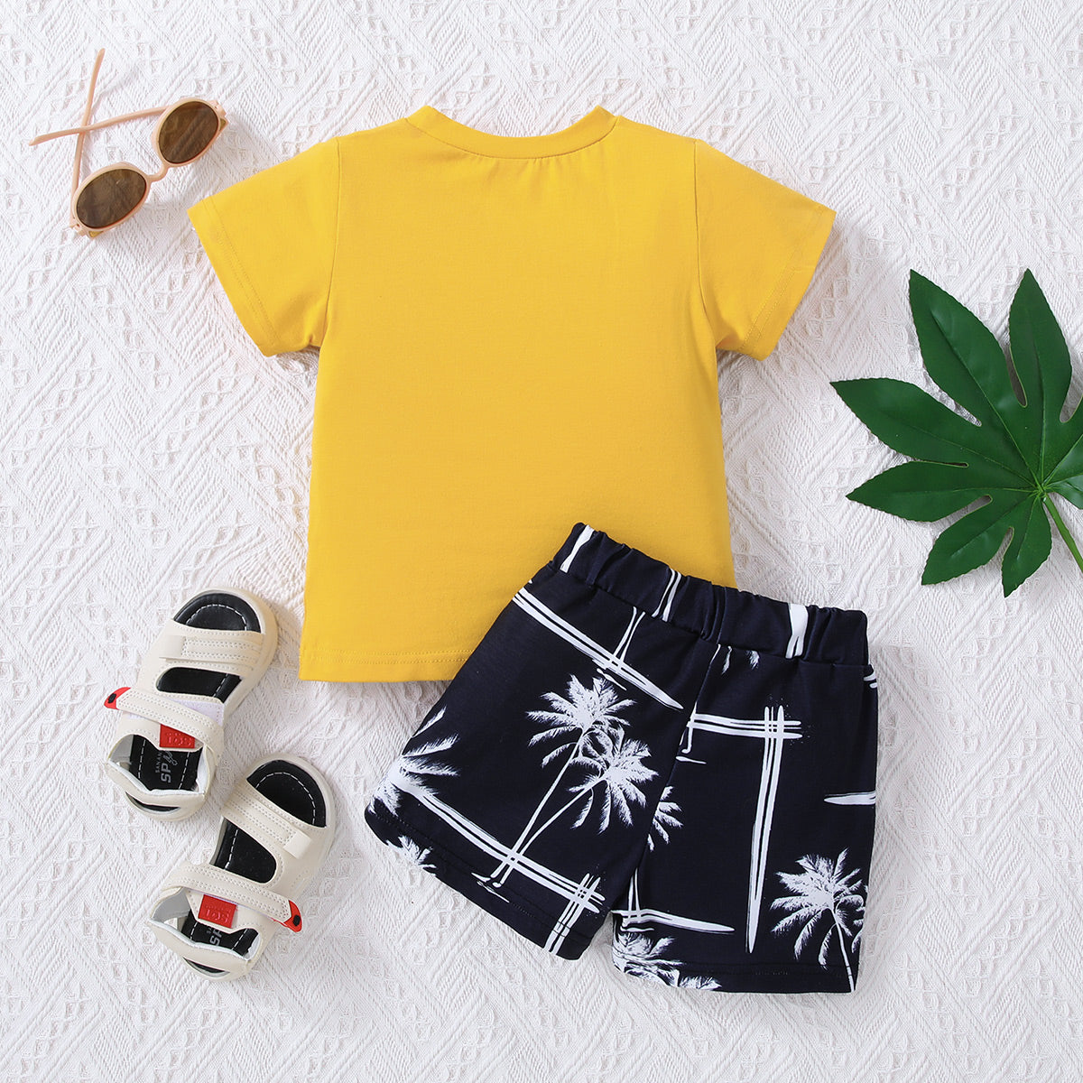 Uylee's Boutique Kids Graphic Tee and Printed Shorts Set
