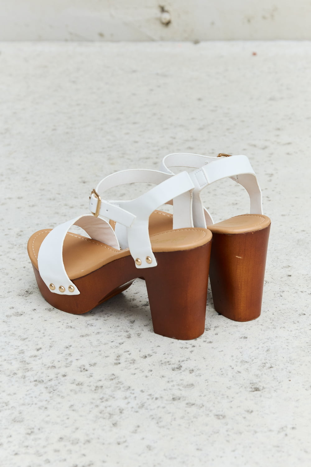 Uylee's Boutique DDK Time After Time Wooden Platform Strap Heels