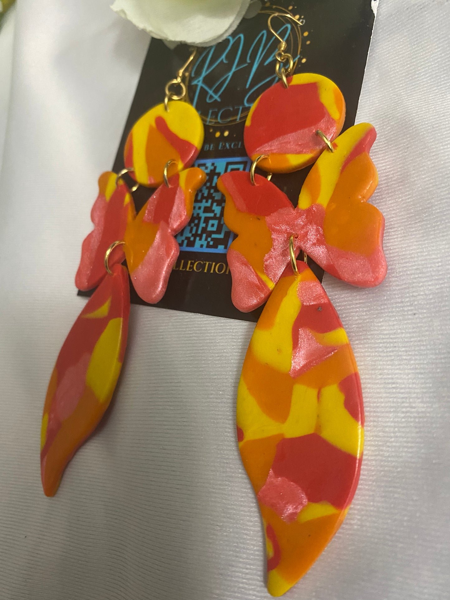 Handmade GORGEOUS Sparkle Butterfly Dangle Earrings