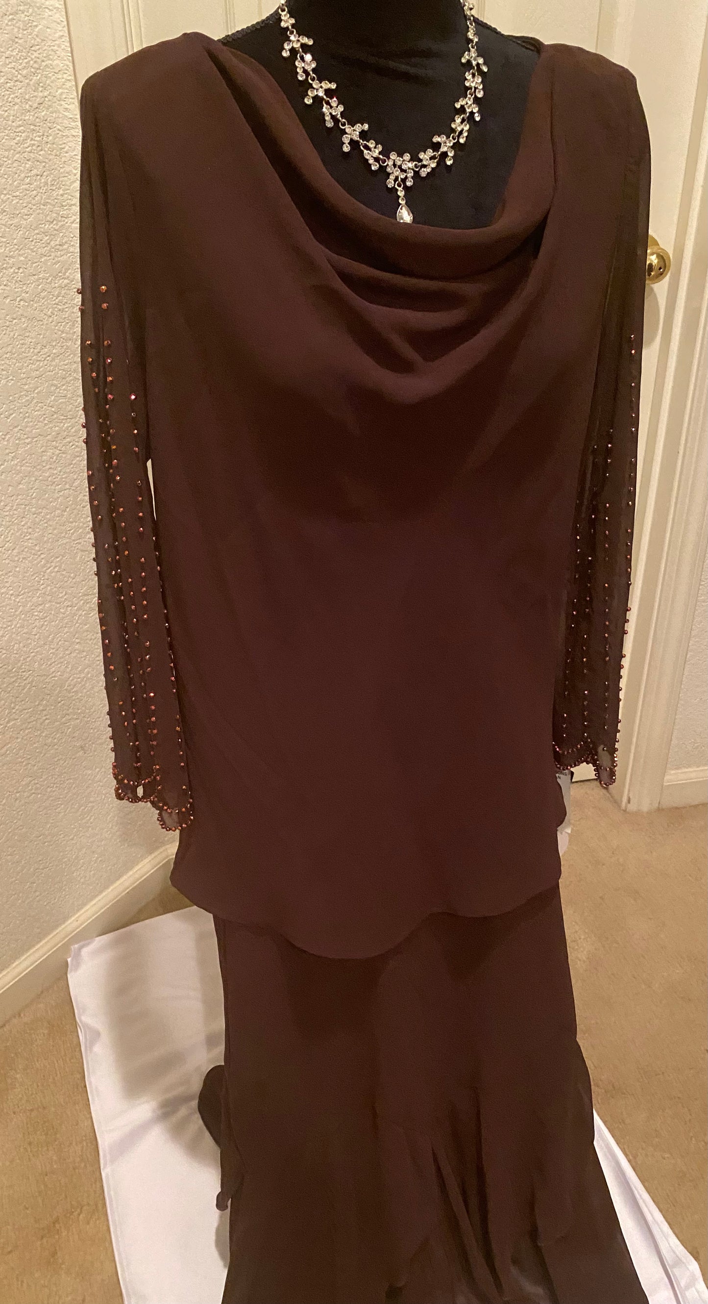 S.L. Fashions Skirt & Blouse Set, US Size 16 - NEW
