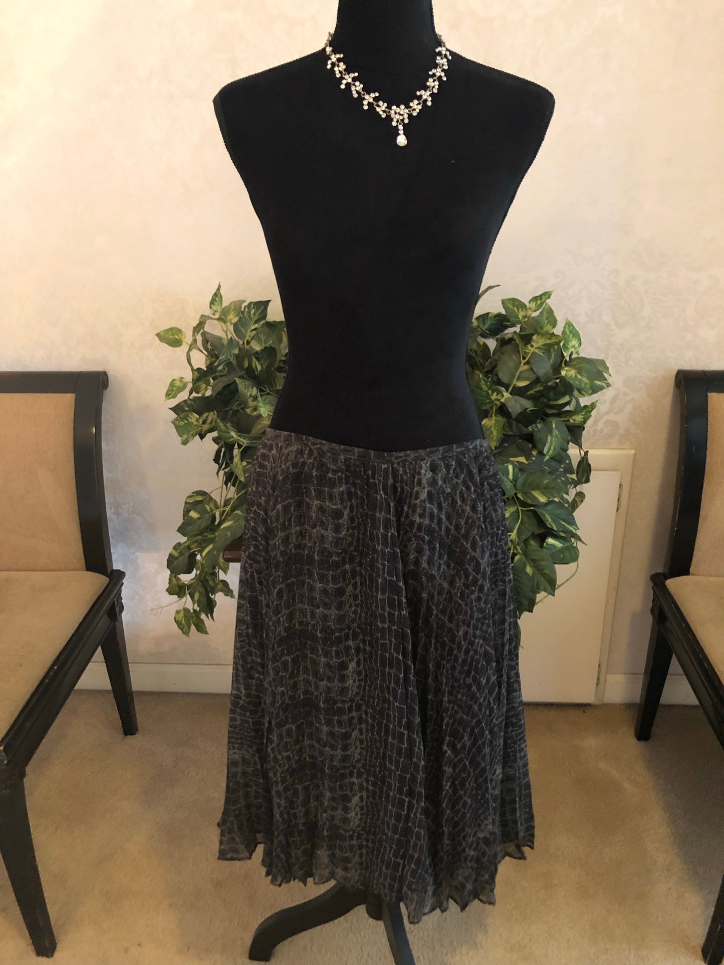 Lauren Ralph Silk Skirt, US Size 8 - Gently Used